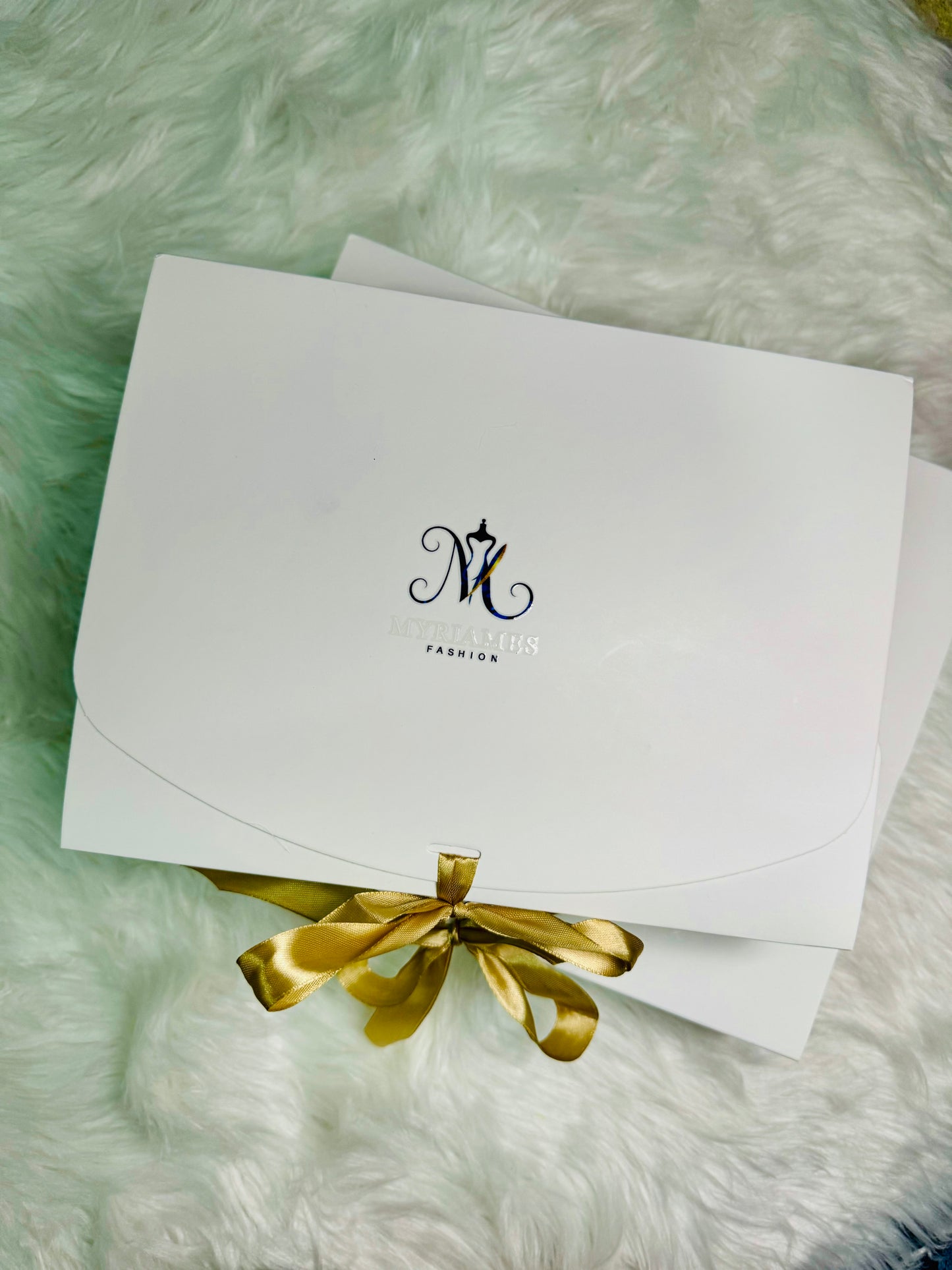 Meriem Gift Box